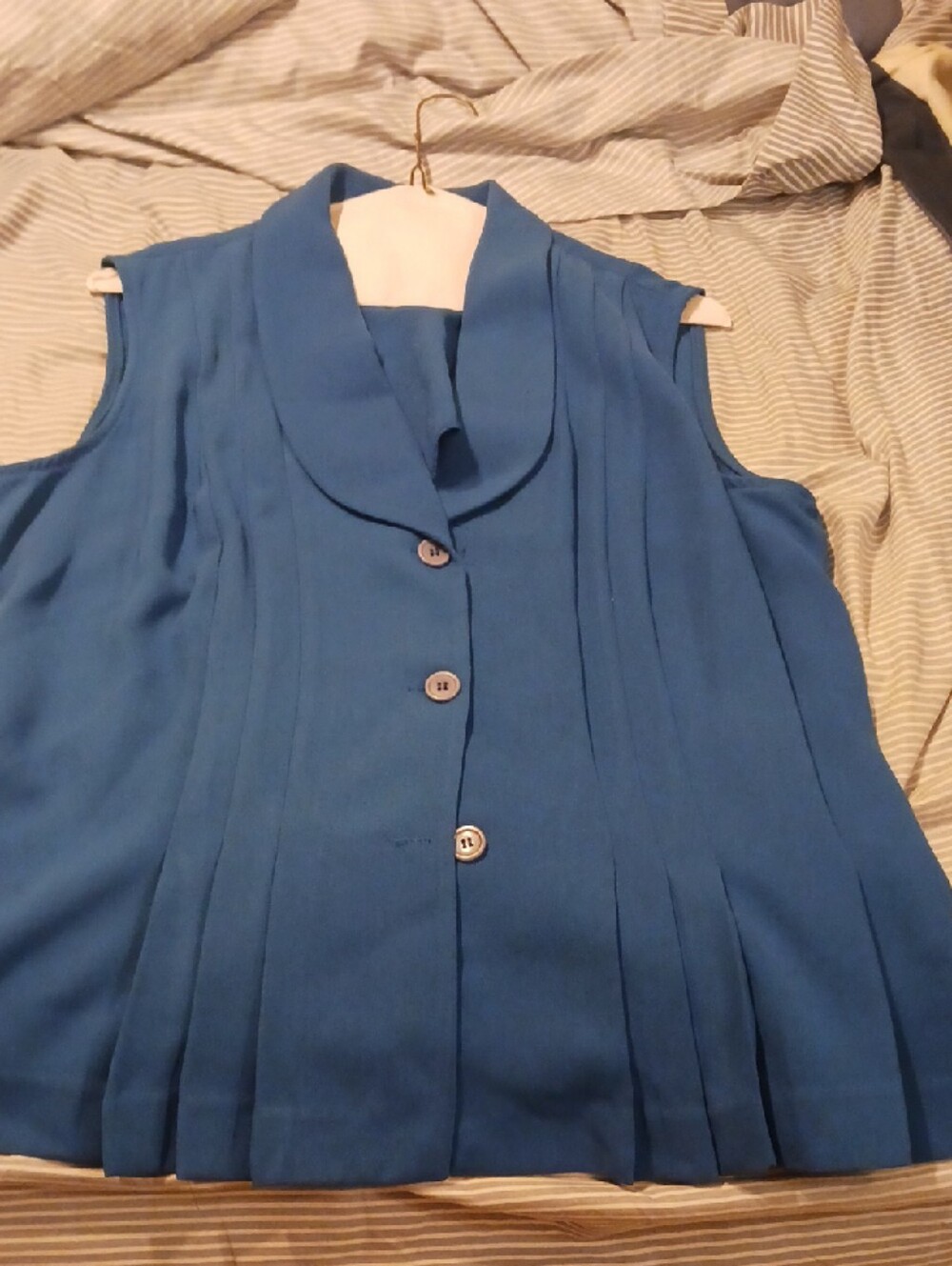 Danny & Nicole Blue Pleated Sleeveless Jumpsuit Top